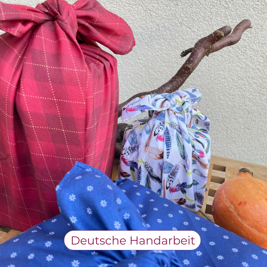 Furoshiki, Furoshiki kariert, Furoshiki Weihnachten, Geschenktuch Weihnachten, Furoshiki Tuch, Furoshiki rot, Furoshiki rot kariert, Furoshiki aus Bio Baumwolle, Furoshiki Weihnachten rot, Furoshiki Noel