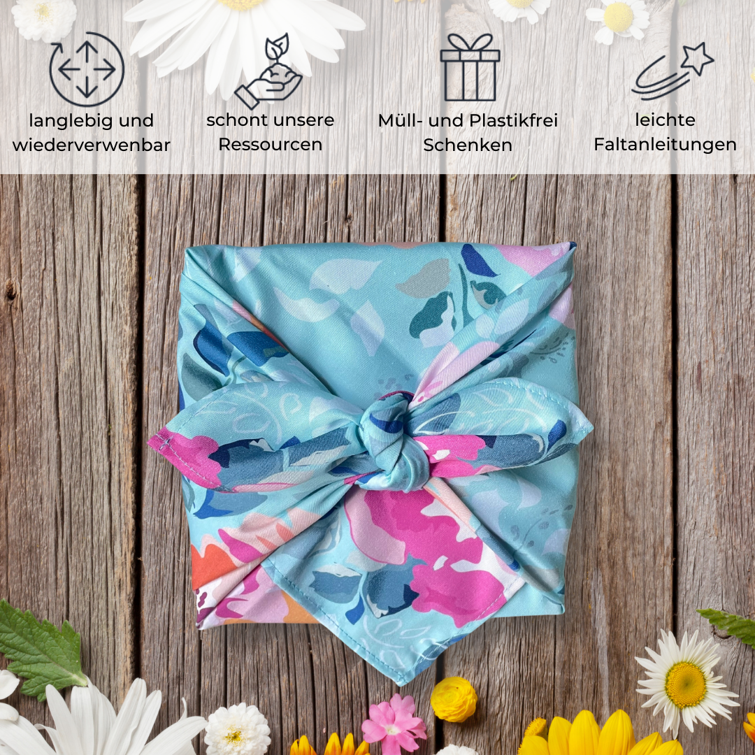 Furoshiki Florenza, Furoshiki cloth, Furoshiki Frühling, Furoshiki Sommer, Furoshiki Anleitungen zum nachmachen, wiederverwendbares Geschenkpapier, Geschenkverpackung aus Stoff, Alternative zum Geschenkpapier, nachhaltig Schenken ohne Papier, umweltbewusst schenken, Furoshiki Tuch, Furoshiki mit großen Blumen, wiederverwendbares Geschenkpapier, Geschenktuch, Furoshiki Tuch