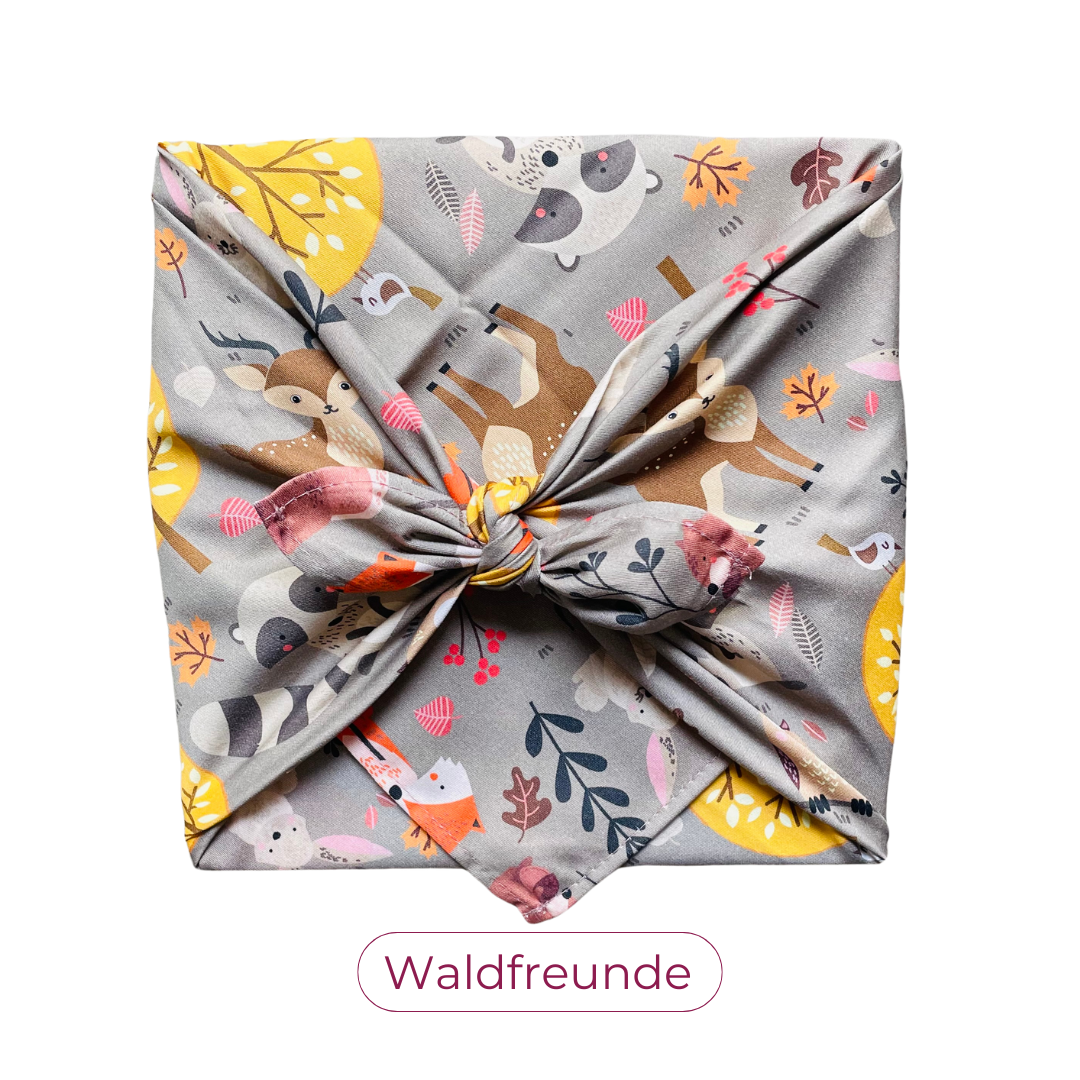 Furoshiki, Furoshiki Kinder, Furoshiki Waldtiere, wiederverwendbare Geschenkverpackung, nachhaltige Verpackung, Geschenkpapier Kinder