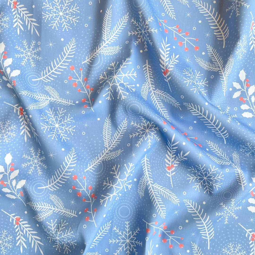 Furoshiki, Furoshiki Weihnachten, Christmas gift wrap, Geschenkverpackung aus Stoff, Schneeflocken, Furoshiki Set, Furoshiki blau mit Schneeflocken und Tannenzweigen, nachhaltige Geschenkverpackung, zero waste schenken, wiederverwendbares Geschenkpapier, Furoshiki Set Weihnachten